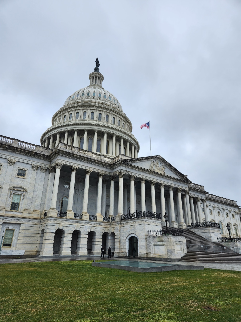 A photo of the United States Capitol Building in Washington D.C.